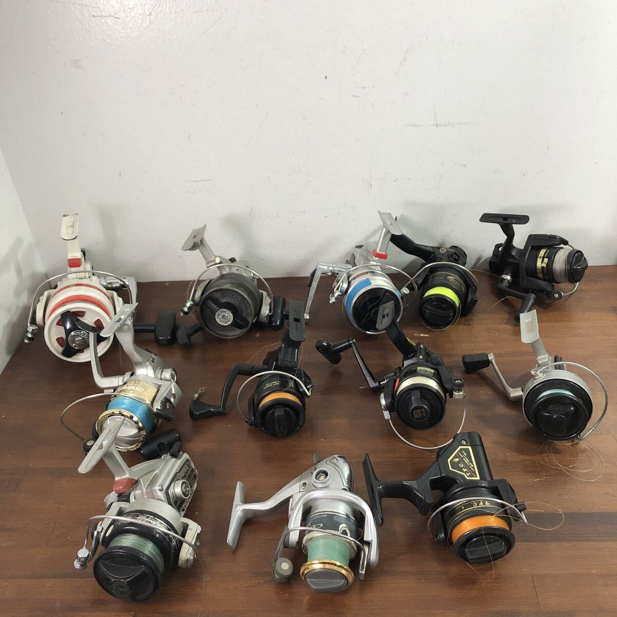 【ジャンク品】スピニングリール 色々12点まとめて Daiwa RYOBIなどなど 釣具 フィッシング リール 釣り具拍卖