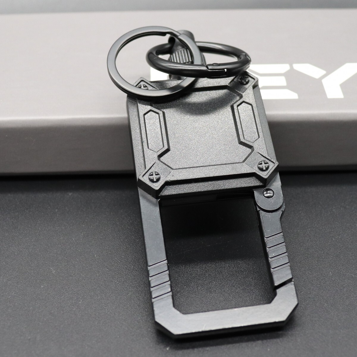 リールキーホルダー 【強力マグネット内蔵型】 キーリール カラビナ キーホルダー ステンレスワイヤー 最大74cm 伸縮自在 rh-T1拍卖