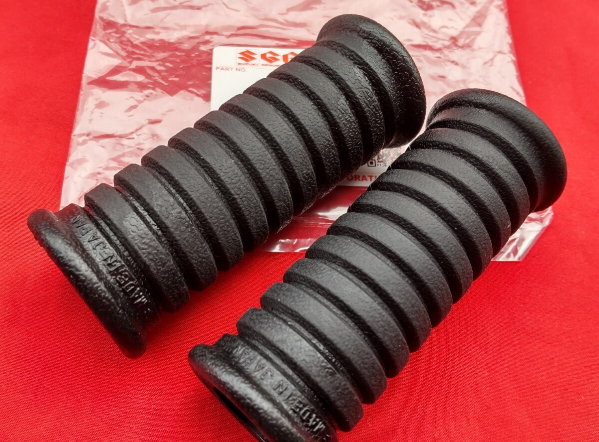 ◆送料込み◆GT250 GT380 GT550 GT500 GT750 T500 リア ステップゴム ラバーゴム SUZUKI純正拍卖