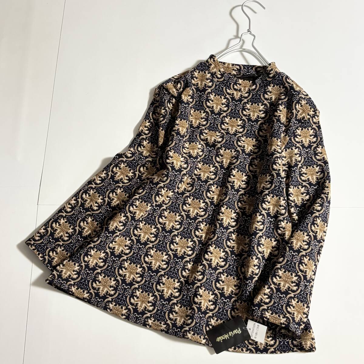 新 paris mode 大きいサイズLL // 唐草柄 濃紺系 裏フリース プルオーバー チュニック ⑥拍卖