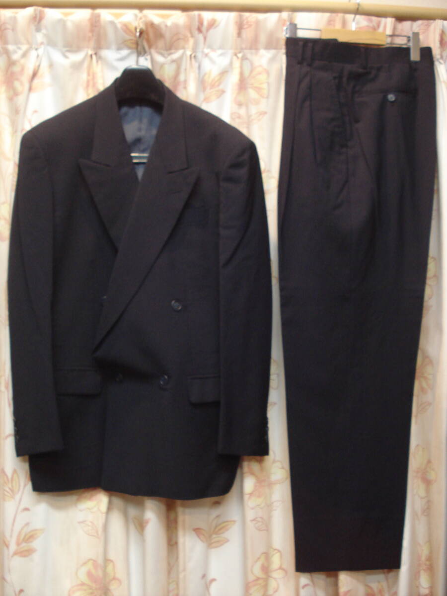 送料無料!美品! ★ 秋・冬もの!Lサイズ!ウェスト:82cm!フォーマルブラック色!高級フォーマルダブルスーツ!毛:100%! ★拍卖