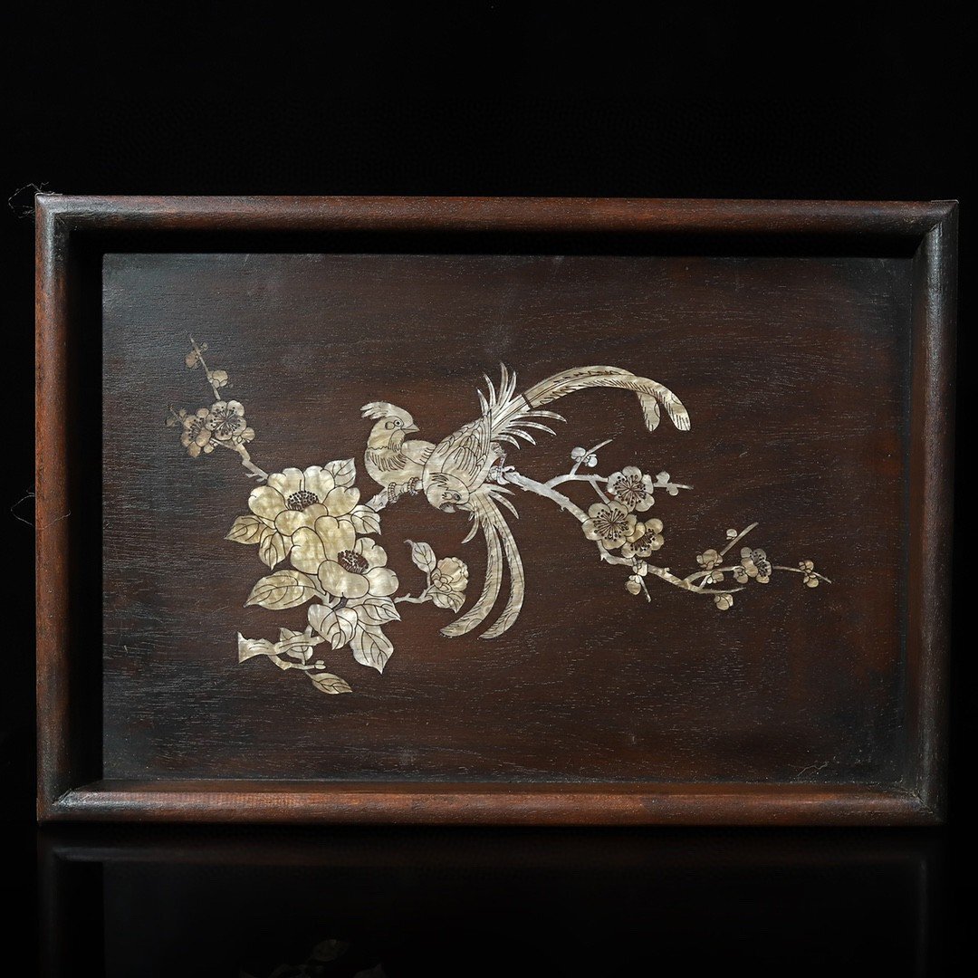 送料無料! 花梨木 花梨木象嵌貝殼 珍材木彫 茶皿 民具 浮雕嵌貝殼 花鳥茶盤 置物 擺件 中国美術 装飾 賞物 収蔵コレクションsux261拍卖