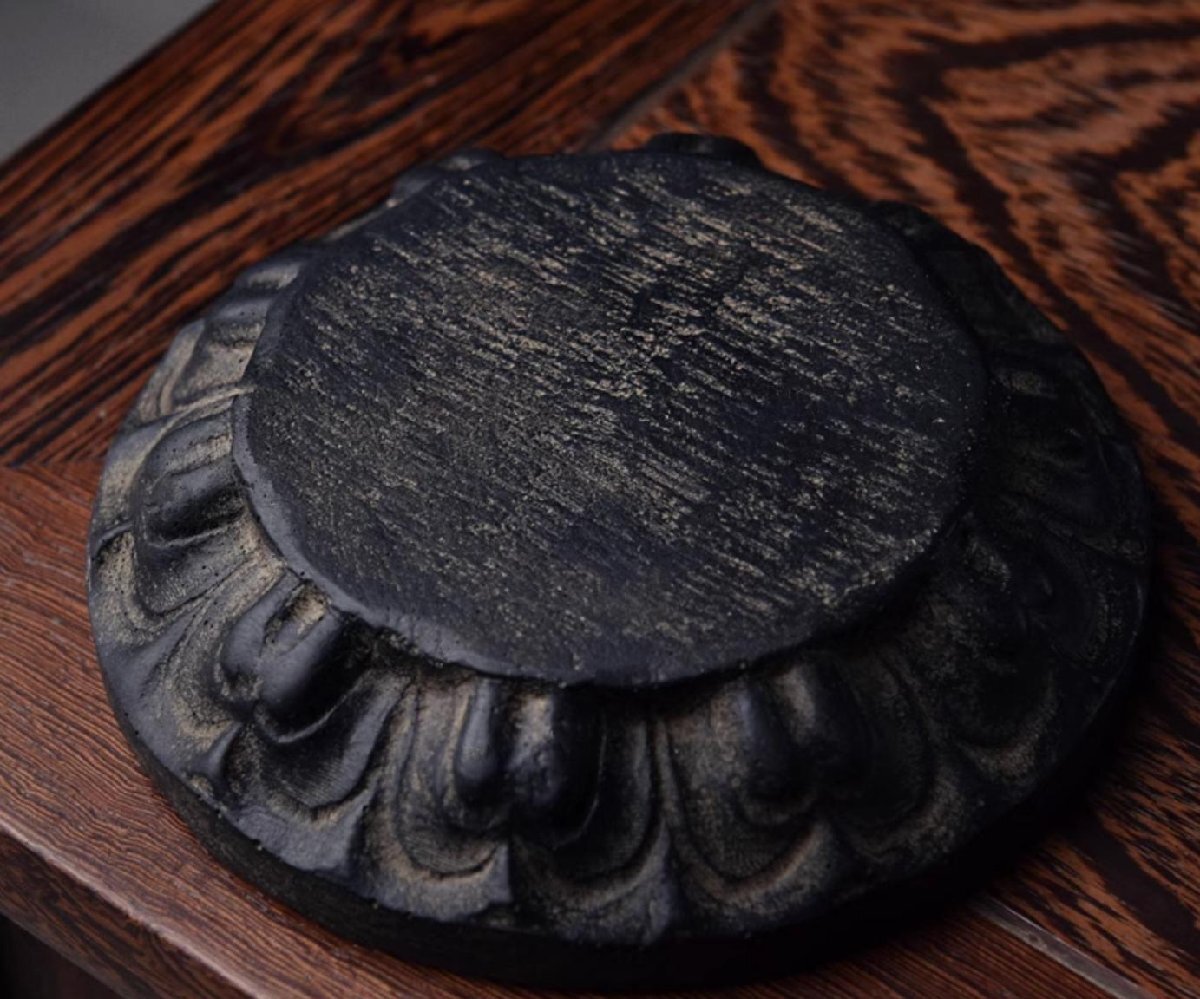 仏像台 置き台 仏具 仏壇 飾り台 供物台 経台 台座置物 ベース 香炉台 彫刻 観賞 置物 仏教美術 工芸美術 仏壇 仏具sux086拍卖