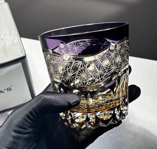 美品 ロックグラス ウィスキー 極美品 ガラス グラス 絶賛 クリスタルガラス 箱付き ギフト zh261拍卖