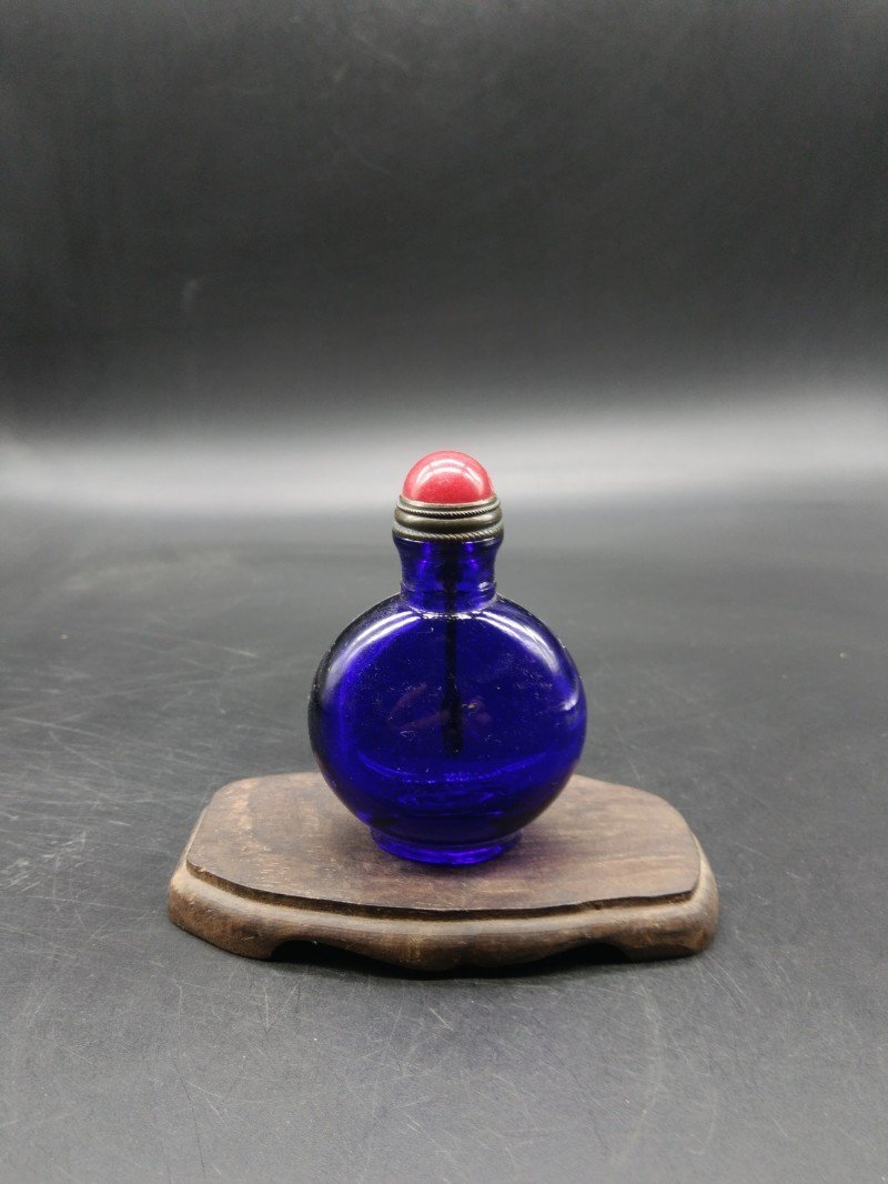 送料無料 瑠璃ガラス製 鼻煙壺 緑瑠璃 透明 鼻煙壺 中国美術 縁起物拍卖