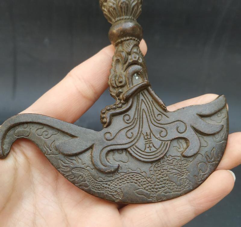 送料無料! 中国 チベット 密教 紫銅細工 ソリッド 金剛杵 竜紋金鋼タンタル刀 密宗 法器 裝身具 護符 開運 風水 お守り 厄除け sux123拍卖