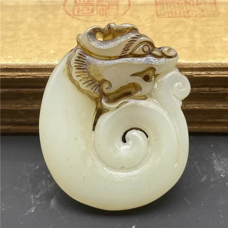 送料無料!珍品 旧蔵 岫玉 玉細工 龍紋図 玉璧ブランド ペンダント 観賞 置物fgcq089拍卖