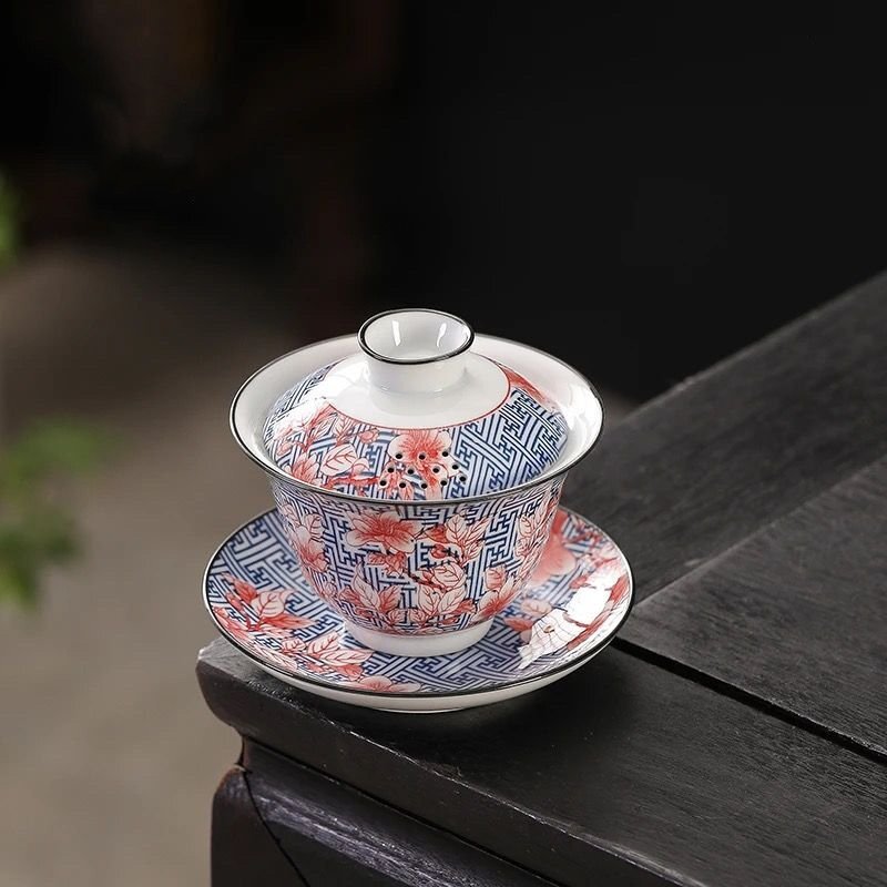 極美品 茶道具 青花茶碗 三才茶碗 青花縷枝蓮 茶飲み 湯飲み 中国カンフー茶道具 中国景徳鎮 お買い得 自宅用 簡易包装 箱なし zh1786拍卖