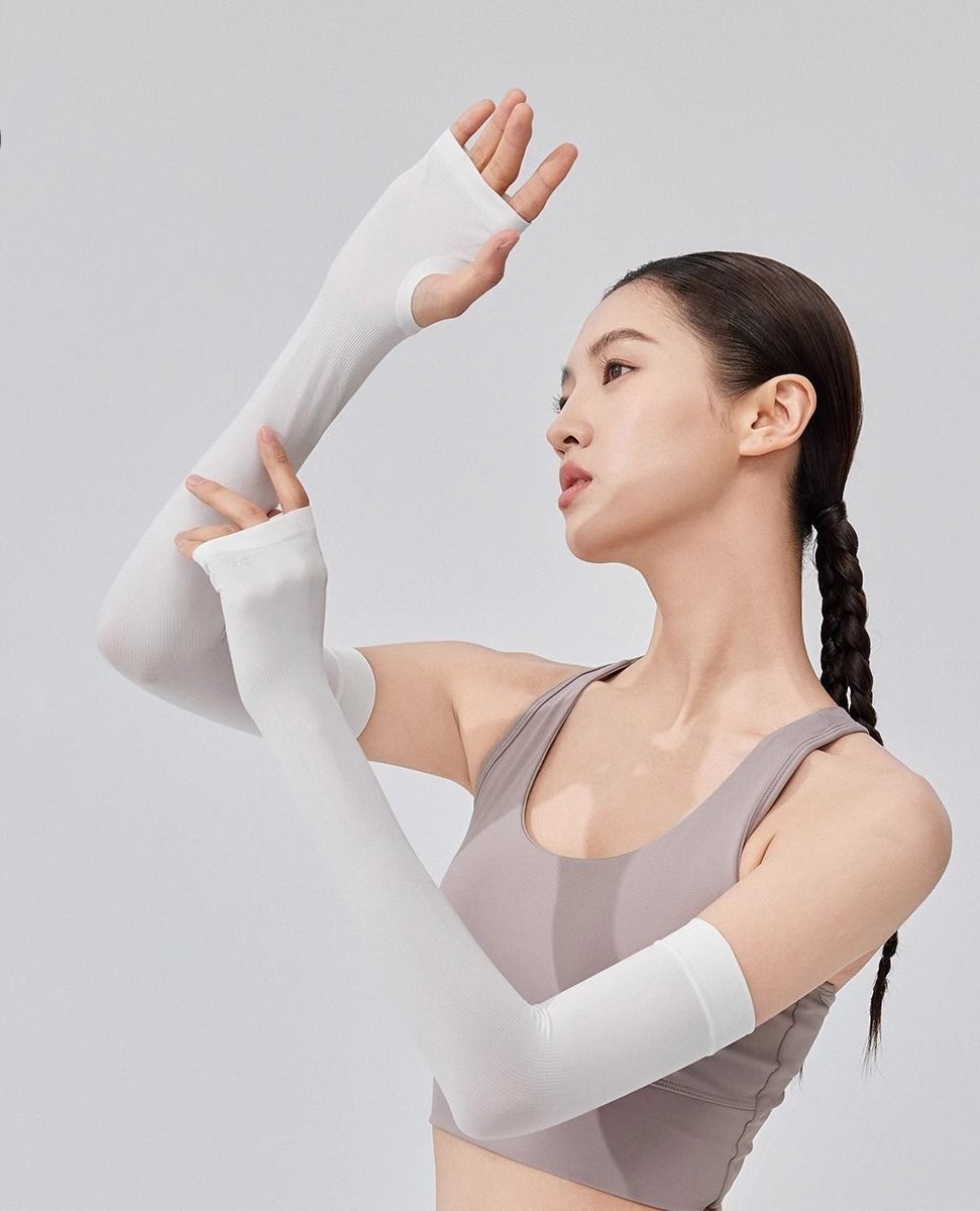 送料無料 2セット8色ありアームカバー 腕カバーロング 接触冷感 涼しい UVカット日焼け止め 紫外線防止スポーツアウトドア簡易包装 zh1127拍卖