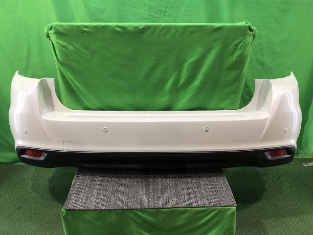 インプレッサ DBA-GT7 リヤバンパー K1X クリスタルホワイトパール拍卖