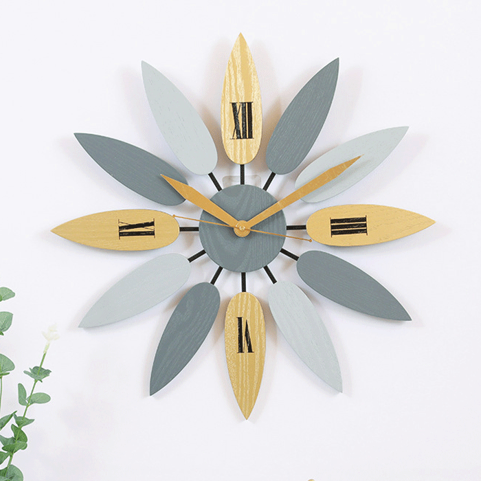 クリエイティブ アート リーフ掛け時計 モダンでシンプルなリビング おしゃれな家庭用掛け時計 で寝室を飾るシンプル北欧の軽奢時計拍卖