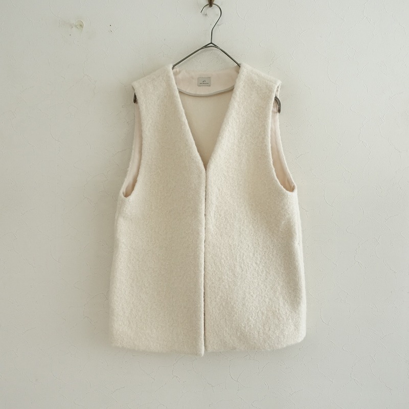 【美品】ユナイテッドアローズ UNITED ARROWS green label relaxing *ライトボアベスト*羽織りオフホワイト(1-2510-29)【20K52】拍卖
