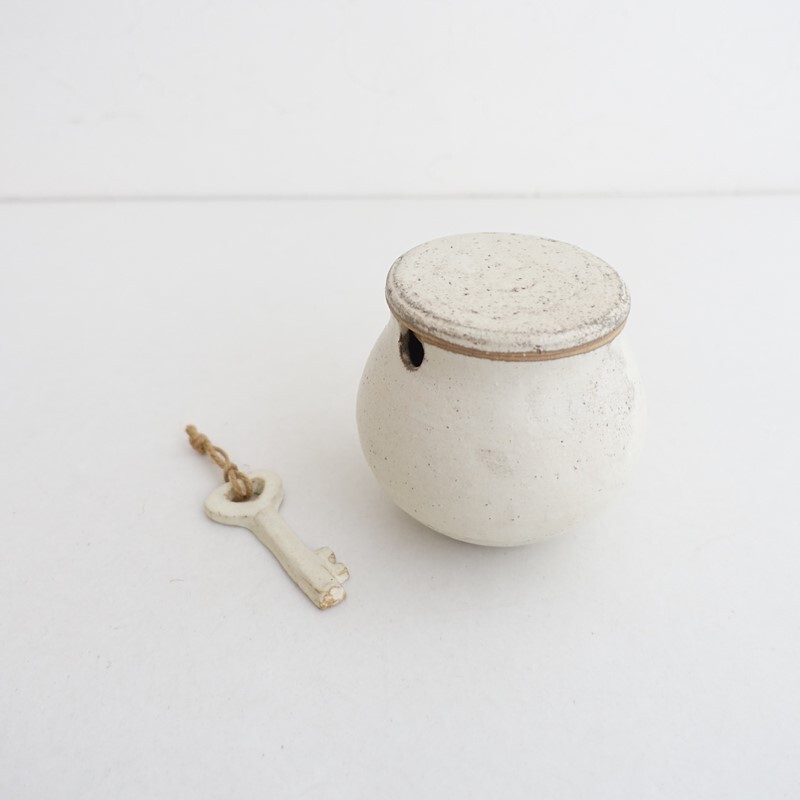 小谷田潤 *シュガーポット カギチャーム付き*食器キッチン作家うつわ器【陶器】(wa23-2510-37)【01K52】拍卖