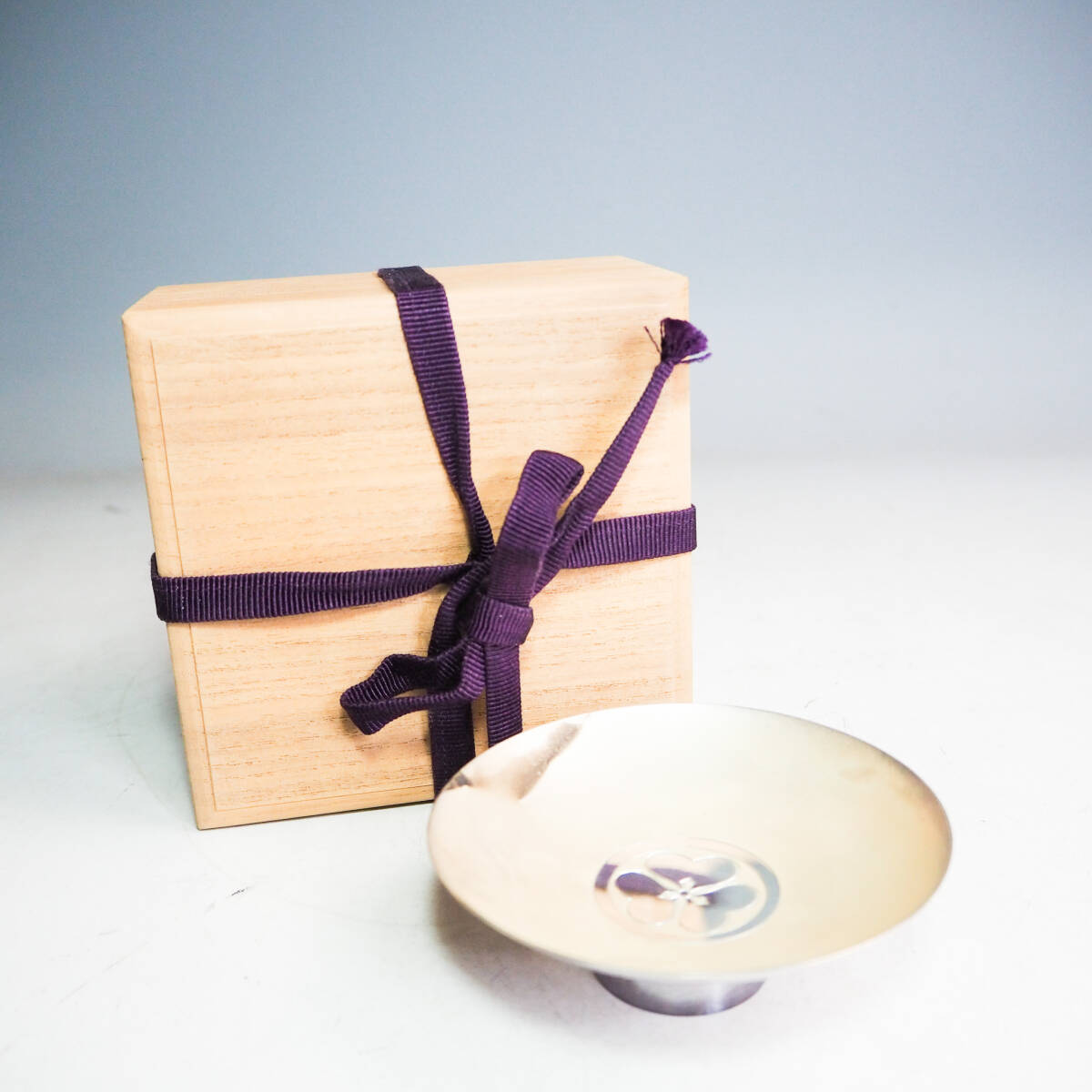 重量:約66.1g 純銀製 銀盃 銀杯 酒器 金属工芸 純銀徳力 刻印 SILVER シルバー 伝統工芸 S1845拍卖