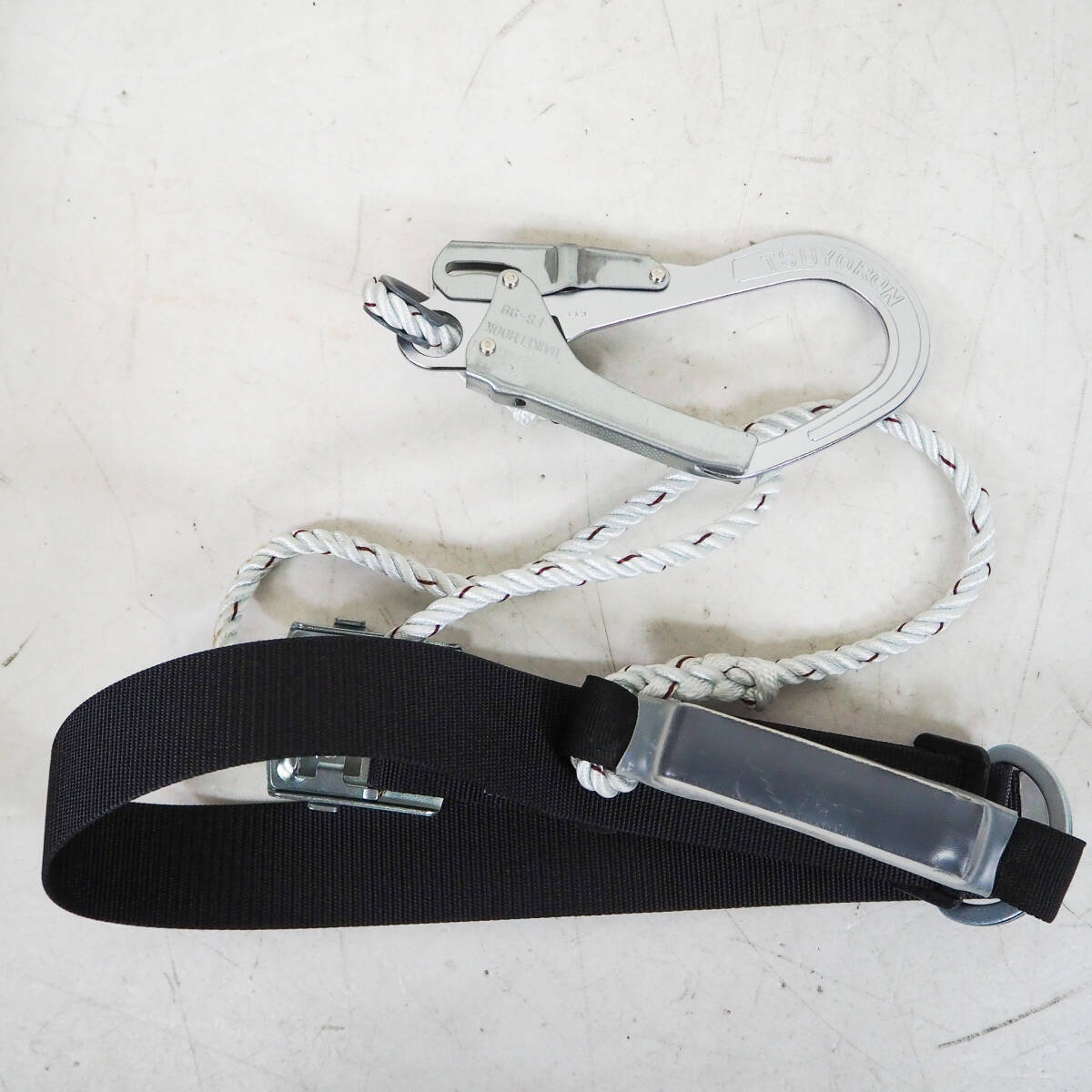 2025年製 藤井電工 DIA 安全帯 ツヨロン 墜落制止用器具 胴ベルト型 ショックアブソーバ 使用可能質量100kg 高所作業 CL629拍卖