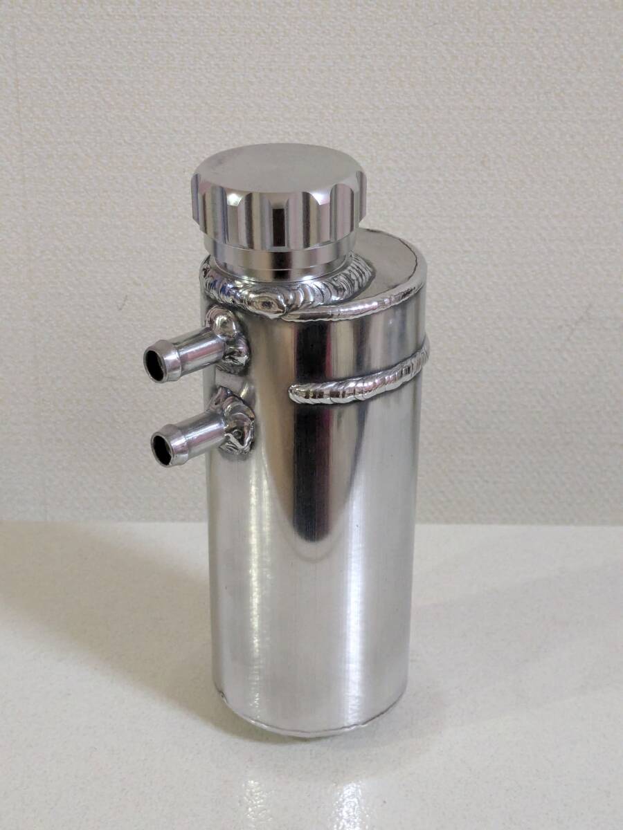 汎用 オイルセパレーター ニップル径10mm φ10 オイルキャッチタンク ブローバイサブタンク ZC33S NZ6 ZC6 BRZ GR86拍卖