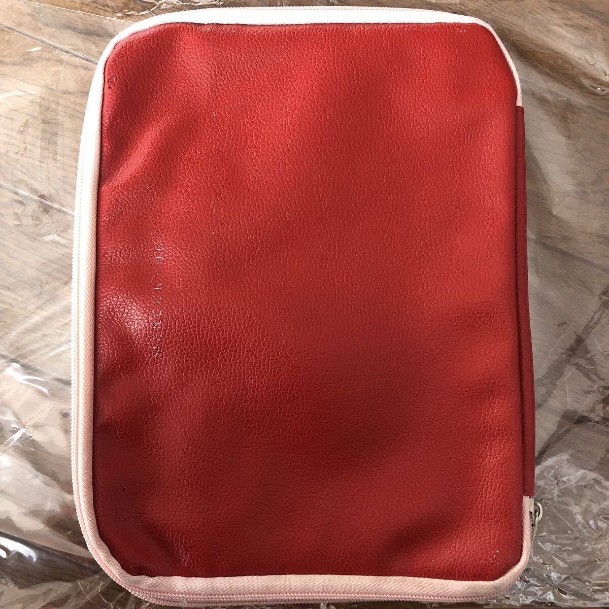 iPad ケース 赤 マーキュリーデュオ拍卖