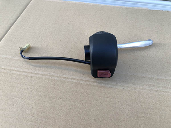 ヤマハ アプリオ 純正 右 ハンドルスイッチ 4JP スイッチボックス拍卖