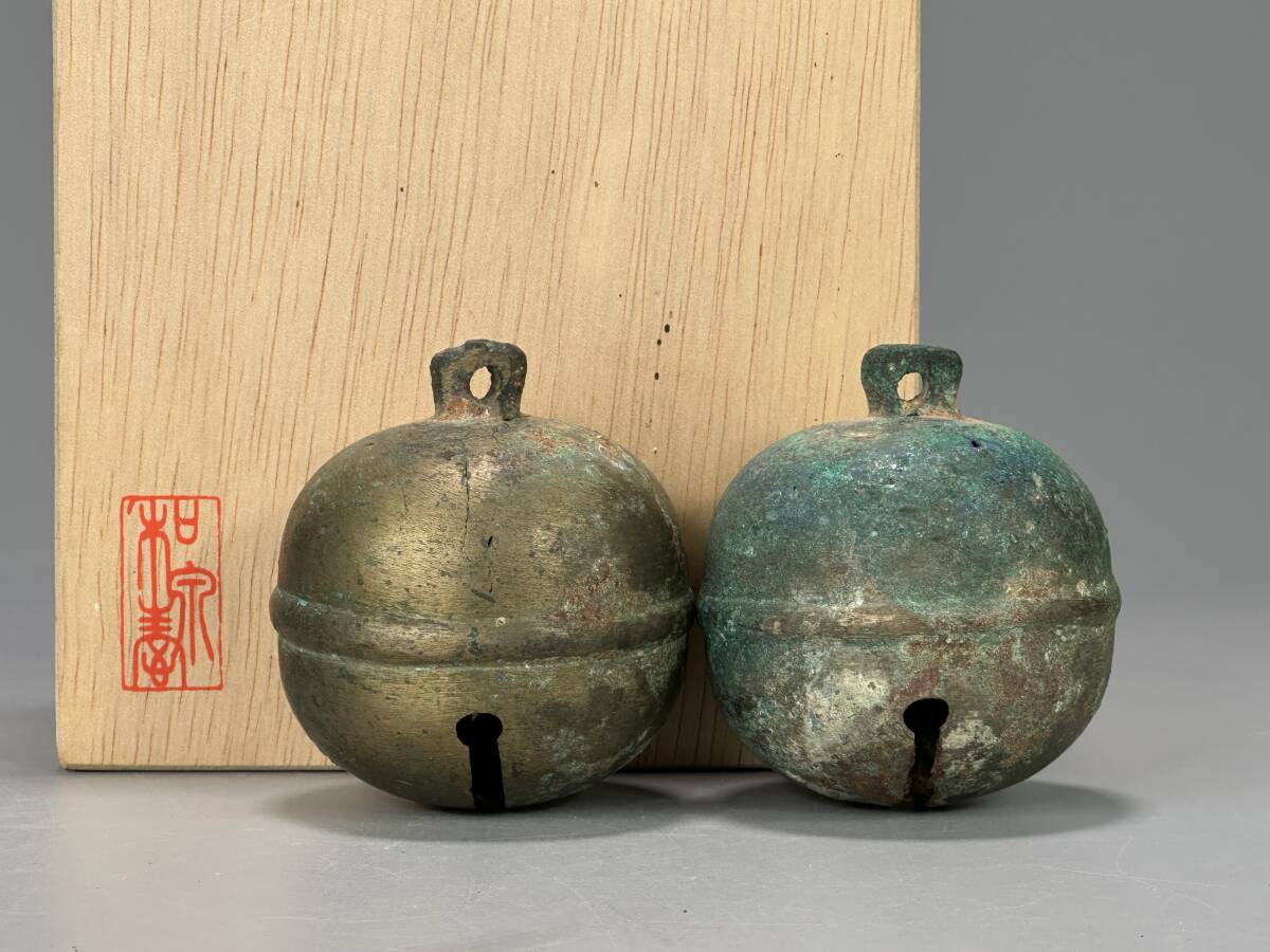 UN3-11【関西旧家蔵出】 中国古美術 青銅 出土器 青銅器 鈴 一対 鍍金 古物保証 本物 唐物 拍卖
