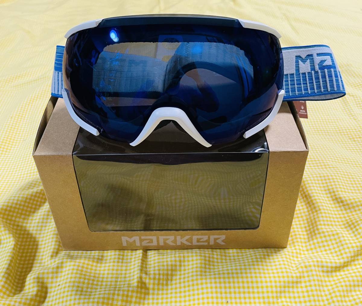 【24モデル新品・即決】未使用MARKER 16:10+OTG ホワイト/ブルーHDミラー 偏光レンズ スペアレンズハードケース付属メガネ対応39%OFF拍卖