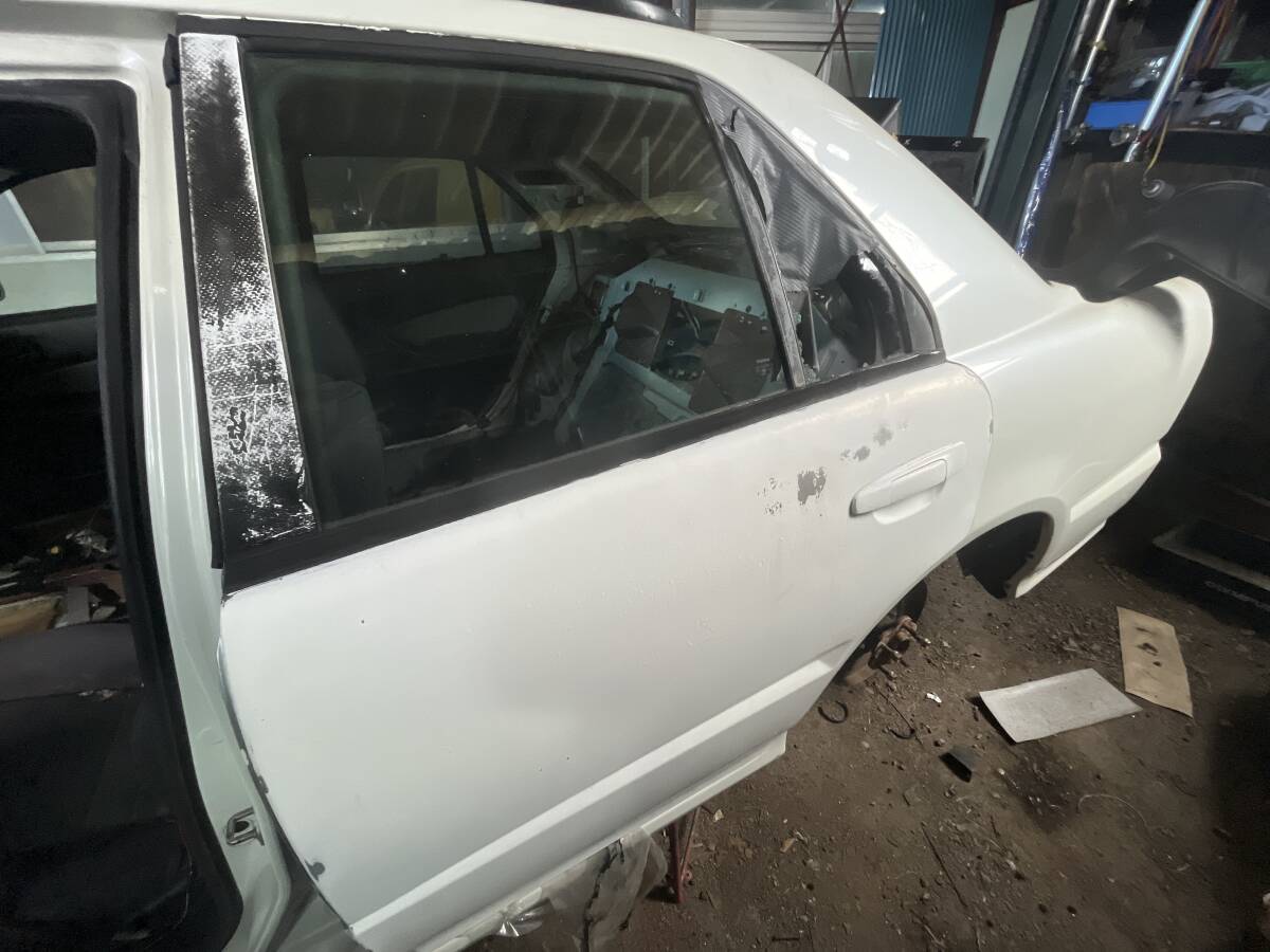 日産 スカイライン er34 GT-T 4ドア リア 左ドア拍卖