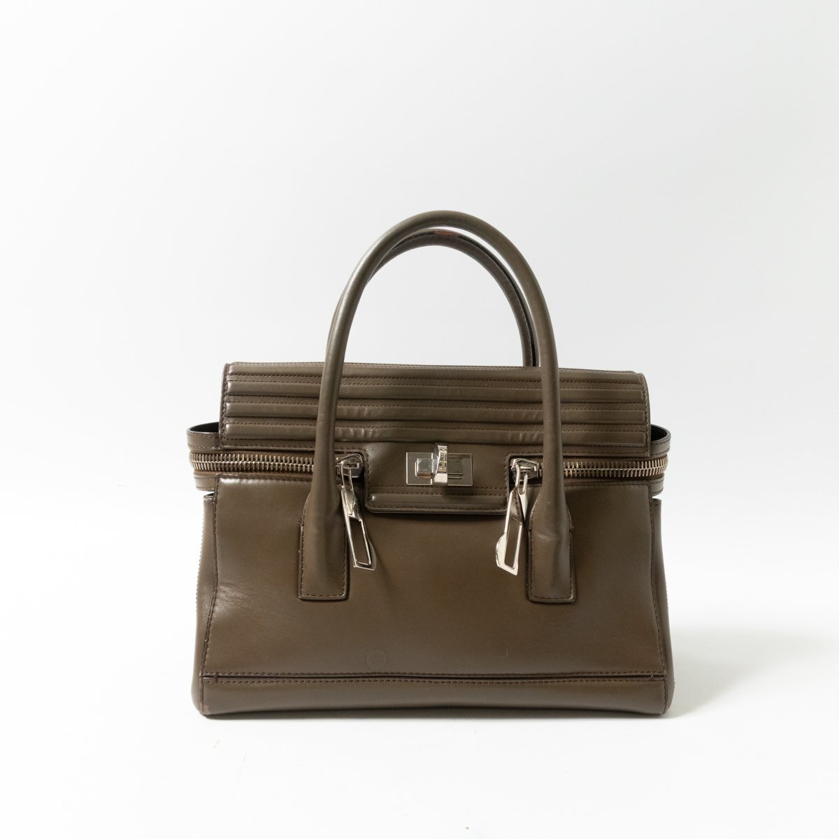 【1円スタート】Max Mara マックス マーラ 2WAY ショルダーバッグ ハンドバッグ レザー 本革 カーキ イタリア製 レディース 斜めがけ 鞄拍卖