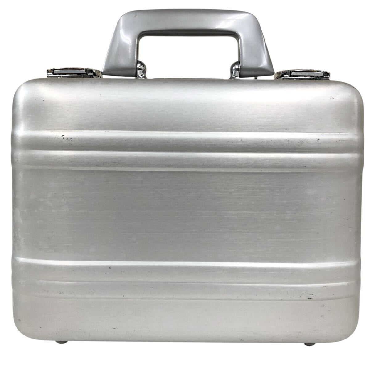 【ゼロハリバートン】本物 ZERO HALLIBURTON ミニアタッシュケース ダイヤルロック金具 ビジネスバッグ トランクケース 書類かばん メンズ拍卖