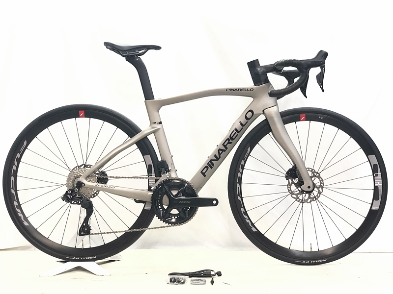 未走行品 ピナレロ PINARELLO F5 DISC SHIMANO 105 Di2 R7170 2025年 カーボンロードバイク 460サイズ シルバー ☆【値下げ】拍卖