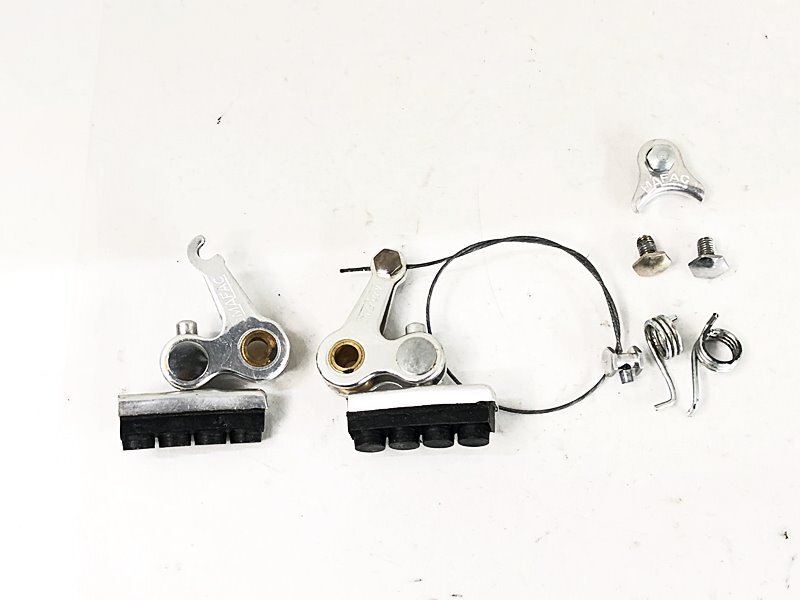 マファック MAFAC カンチブレーキシュー片側のみ CANTI BRAKE SHOE キャリパーブレーキ片側のみ拍卖