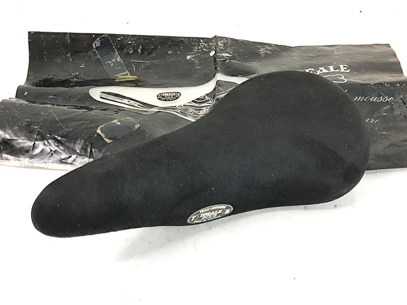 未使用品 イデアル IDEAL 2003 SADDLE サドル拍卖