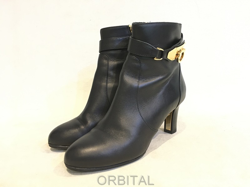 二子玉) SALVATORE FERRAGAMO サルヴァトーレ フェラガモ ガンチーニ レザーショートブーツ ブラック 6.5 23.5cm イタリア製拍卖