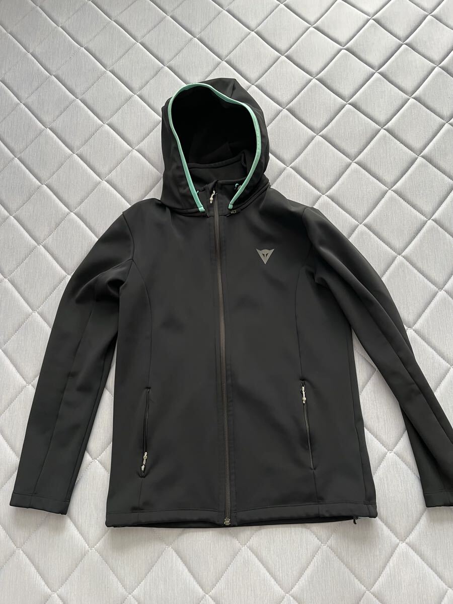 ダイネーゼ 防風防寒透湿防雨ジャケット サイズM ブラック バイク スキー インナーなどにも最適拍卖