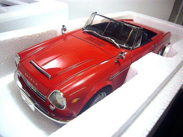 ◆1/18 オートアート 77431 ダットサン フェアレディ 2000 SR311 レッド◆拍卖