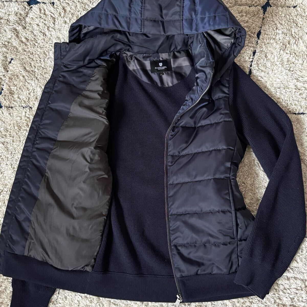 Lサイズ◆BLACK LABEL CRESTBRIDGE ブラックレーベルクレストブリッジ ニット切替 ブルゾン ジャケット 切替 ドッキング フード 中綿 紺色拍卖