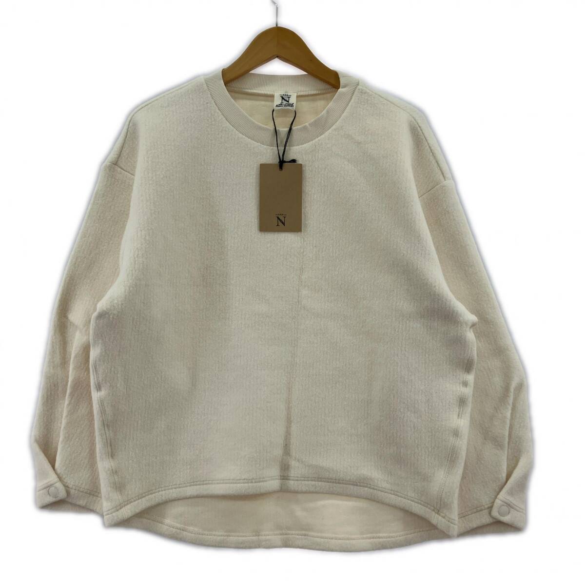 美品 R.N.Aアールエヌエー タグ付き ボタンスリーブ トレーナー カットソー sizeM/オフホワイト拍卖