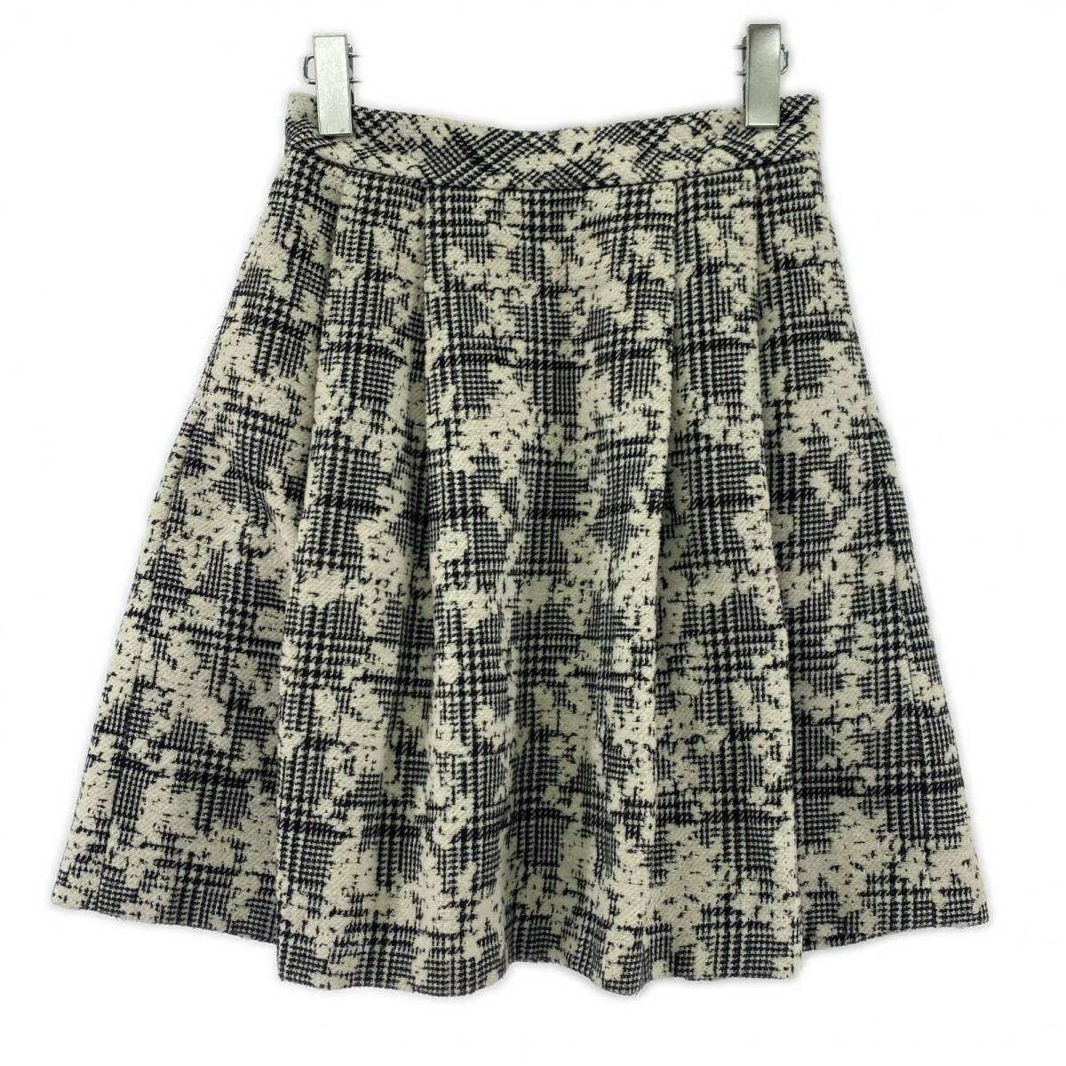 Rope Picnic ロペピクニック ウール混 フレア スカート size38/ホワイト×ブラック拍卖