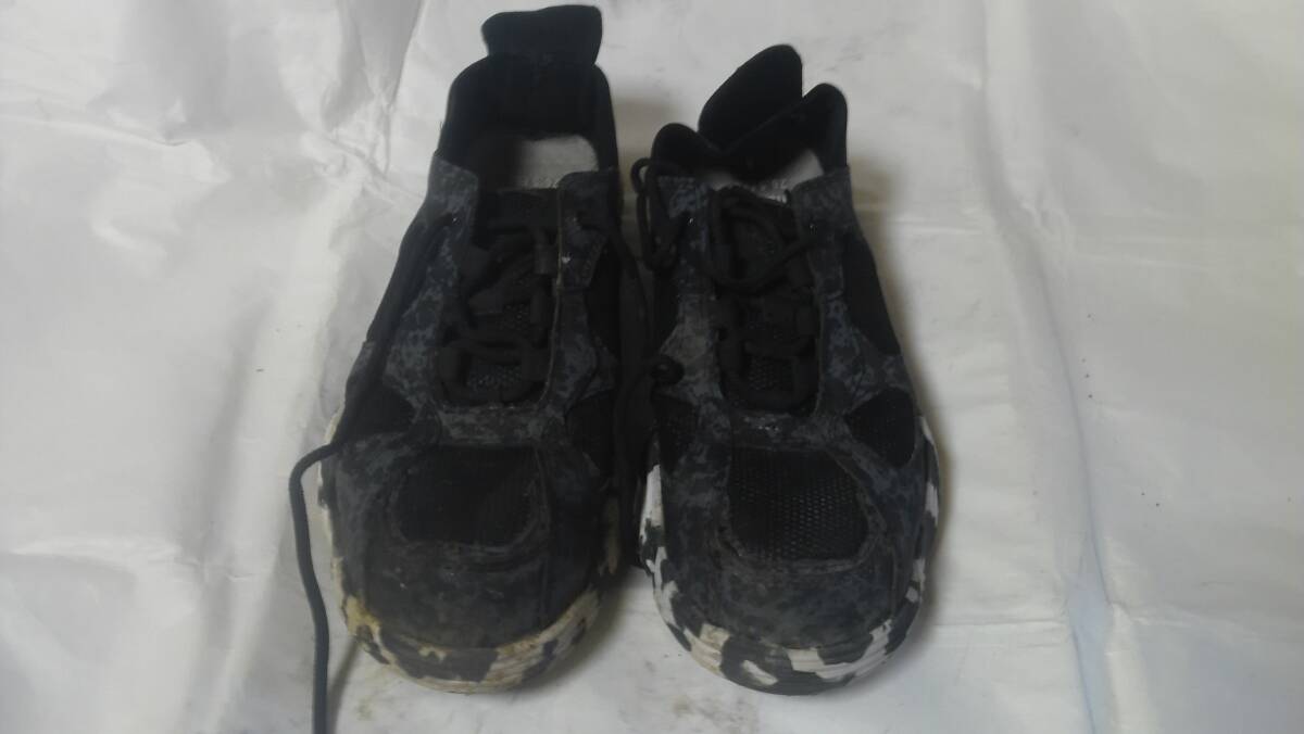 ◆mandom(マンダム) MARUGO (丸五)軽量 かかとが踏める マンダムLightCool ブラック迷彩柄安全靴26.5cmEEEE拍卖