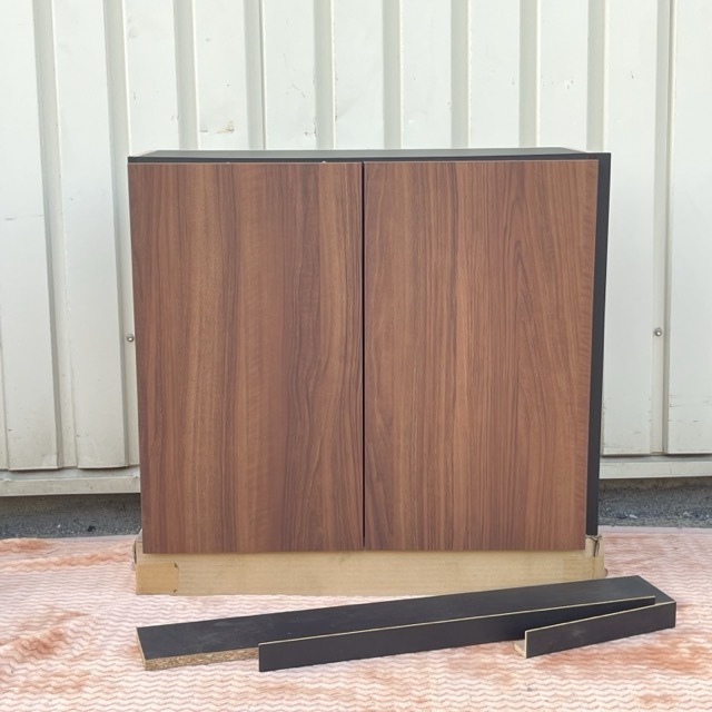 トイレ用 吊戸 棚 Aタイプ 【未使用品】ナスラック W700 本体黒 扉木目 JI2556K 吊り戸棚 収納 住宅設備 / 514863拍卖