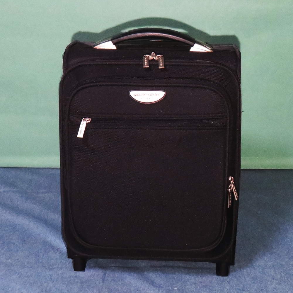 マリクレール marie claire キャリーケース ブラック スーツケース トランク コロコロキャスター付きケース バッグ 軽量 旅行 ビジネス 鍵拍卖