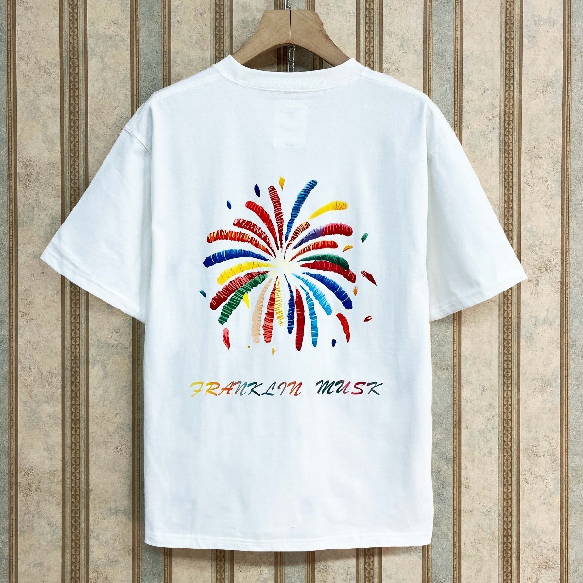 定番 定価2万 FRANKLIN MUSK・アメリカ・ニューヨーク発 半袖 Tシャツ 綿100% ソフト 通気 ゆったり 花火 トップス 日常着 夏 サイズ2拍卖