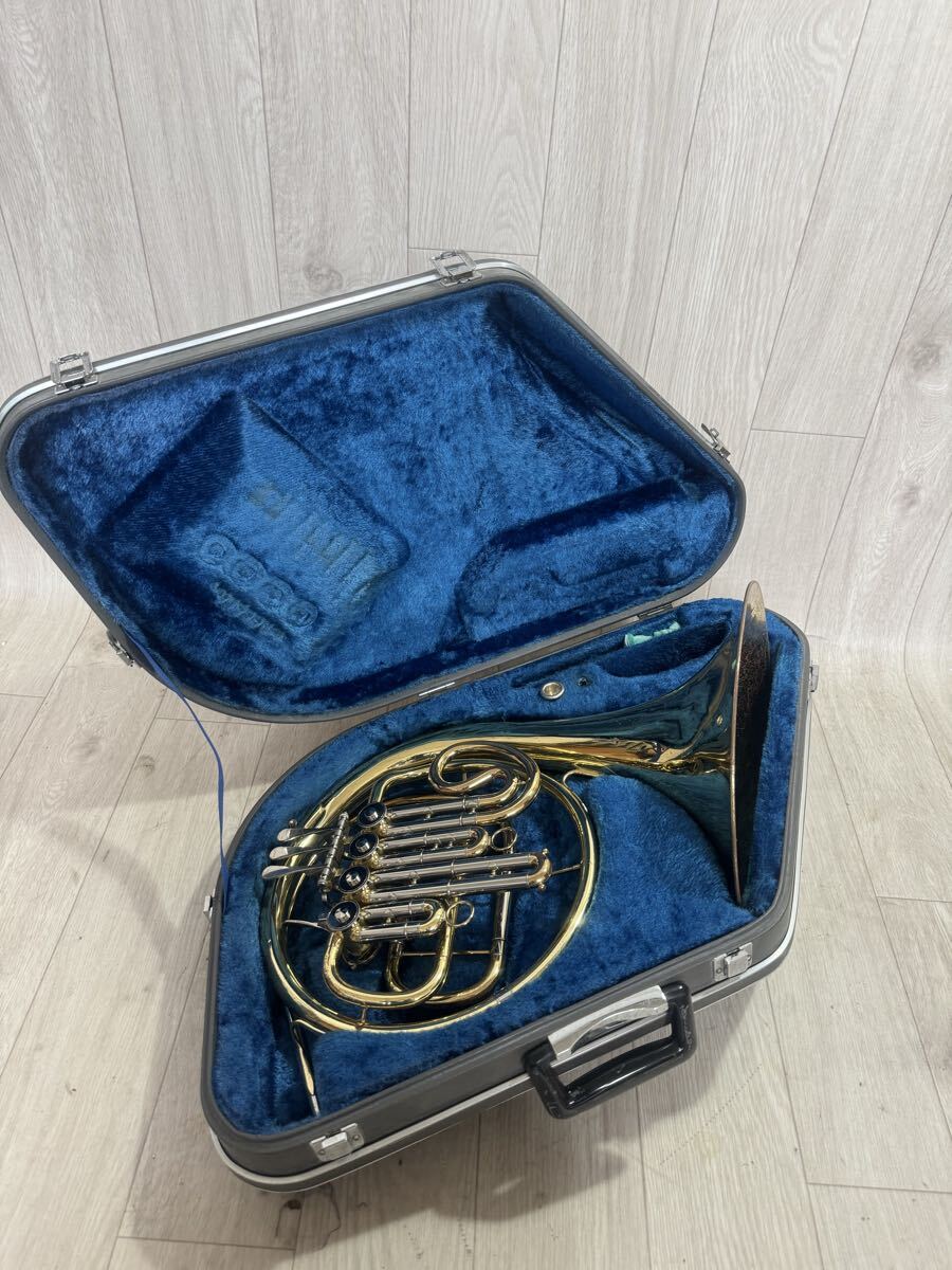 YAMAHA ヤマハ HORN ホルン YHR-321 本体 ハードケース付き ゴールド 管楽器 金管楽器 楽器 演奏 拍卖