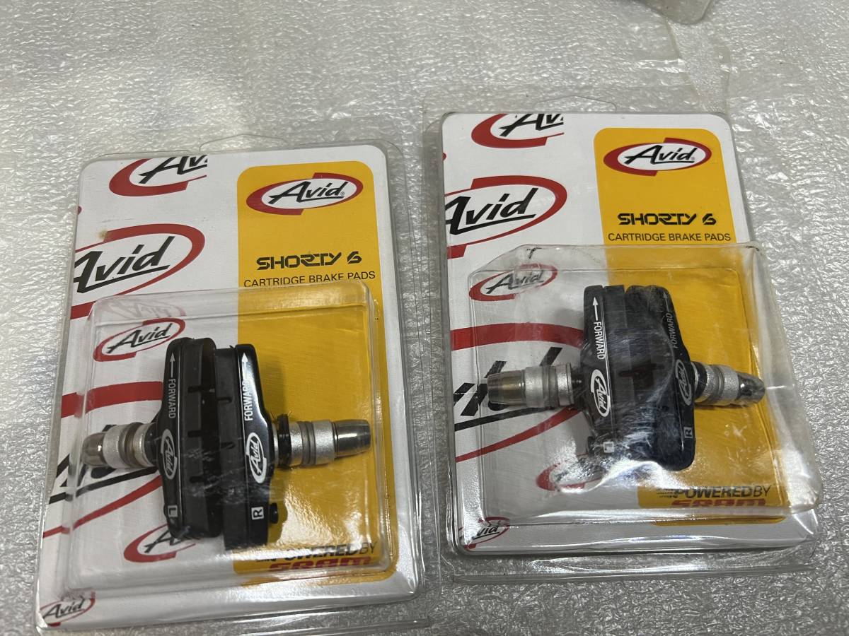 未使用 AVID SHORTY 6 ブレーキシュー 2ペア 前後セット拍卖