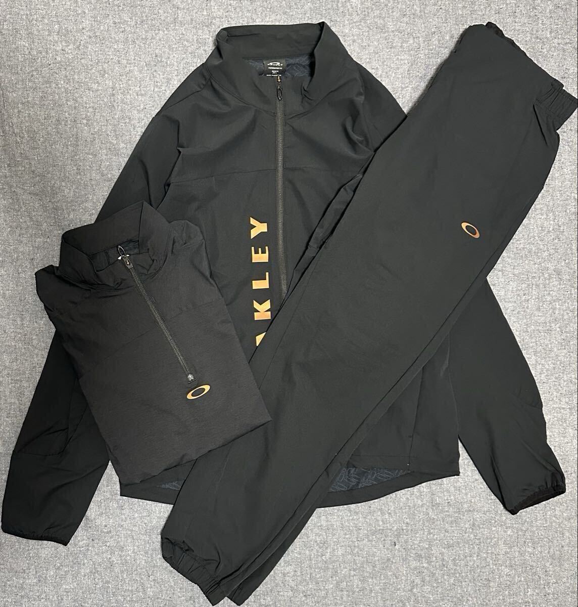OAKLEY 2025秋冬 NEW MODEL BORDERLESS HEAT SHIELD CLOTH JKT・BORDERLESS HEAT SHIELD CLOTH PTトレーニングウェア3セット拍卖