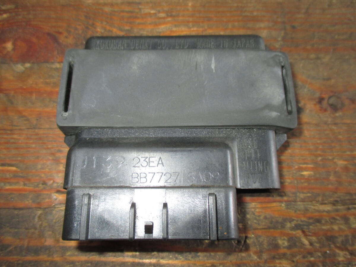 スズキ インパルス400 GK7CA 純正 CDI イグナイター 実動車外し 検) GSX400 赤/黒 ヨシムラカラー GK79A イナズマ カタナ拍卖