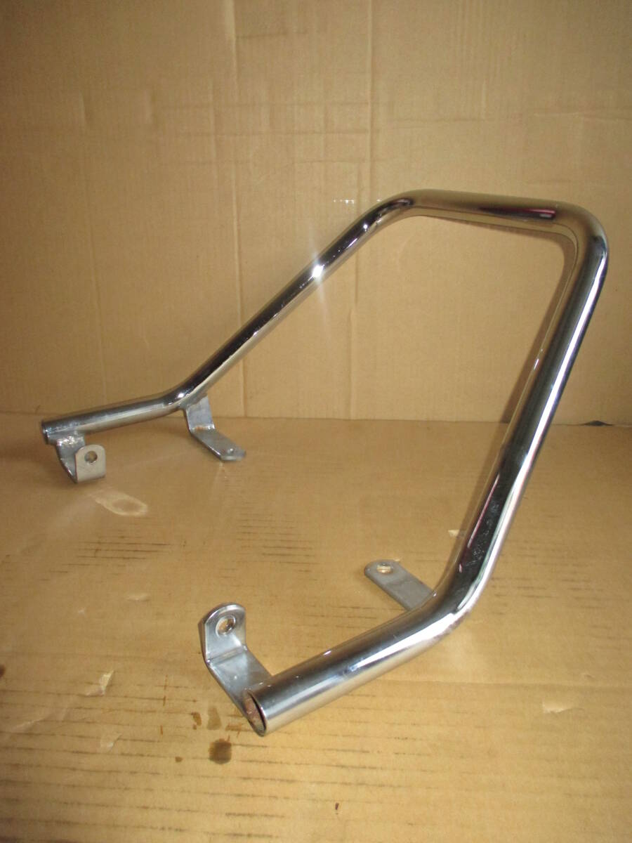 スズキ インパルス400 GK7CA タンデムバー メッキ グラブバー 実動車外し 検) GSX400 赤/黒 ヨシムラカラー GK79A イナズマ カタナ拍卖