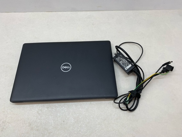 DELL ノートPC Inspiron 3593 ジャンク品 ストレージ無し【MA1014-008】162拍卖