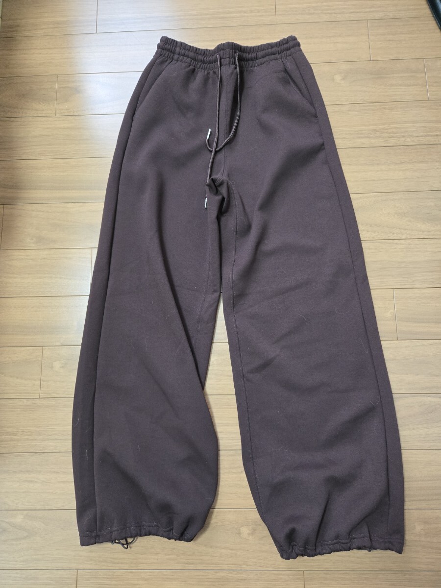 ジーユー GU パフスウェットバギーパンツ +EC(丈長め77.0cm)拍卖