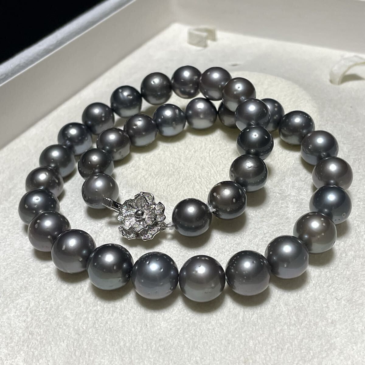 黒蝶真珠 約11.0-12.5mm ネックレス シルバー金具 Pearl necklace 42.5cm 81.6g タヒチ クロチョウ 本真珠 パール SILVER 358-76165拍卖