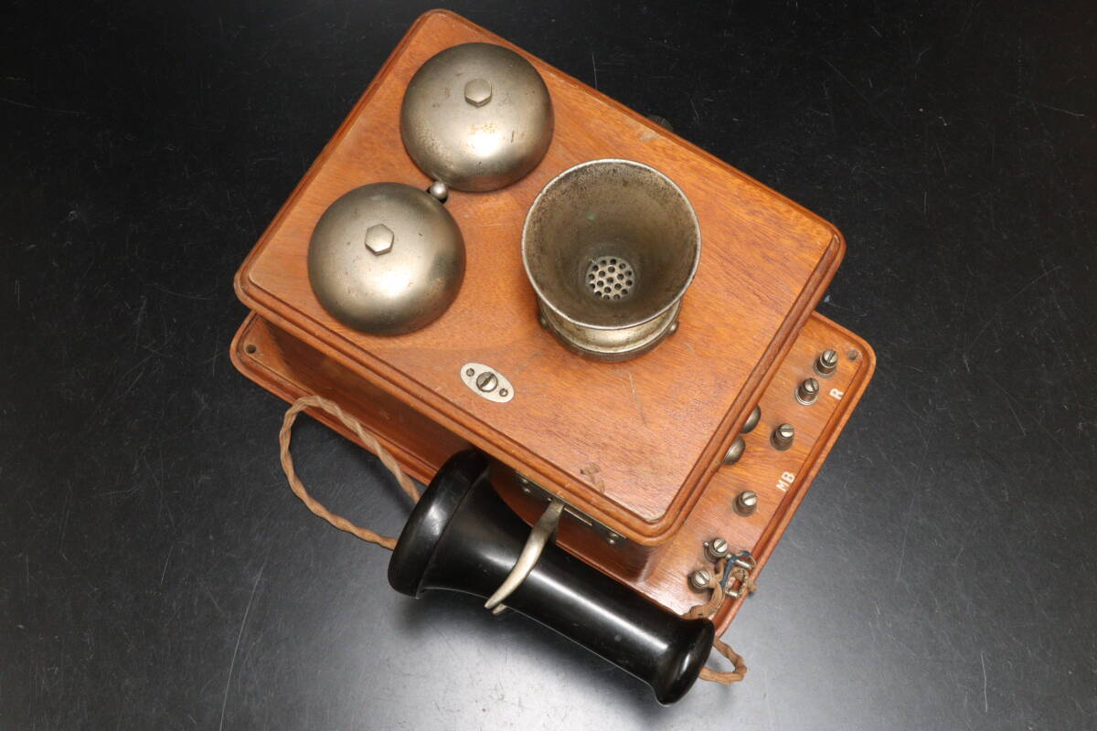 P 昭和レトロ デルビル磁石式 手回し 壁掛け 電話機拍卖