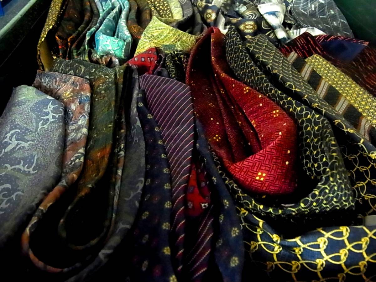 1円~【ネクタイ150本セット】エルメス/フェラガモ/ディオール/セリーヌ/ジバンシィ/ダンヒル/サンローラン/ミラショーン他 福袋 ネクタイ拍卖